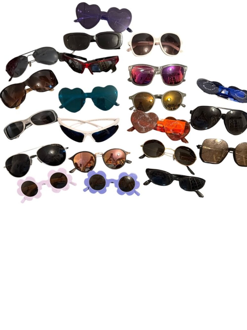 Mixed Lot Of 21 Pair Sunglasses Heart Aviator Retro Novelty Resell Repurpose